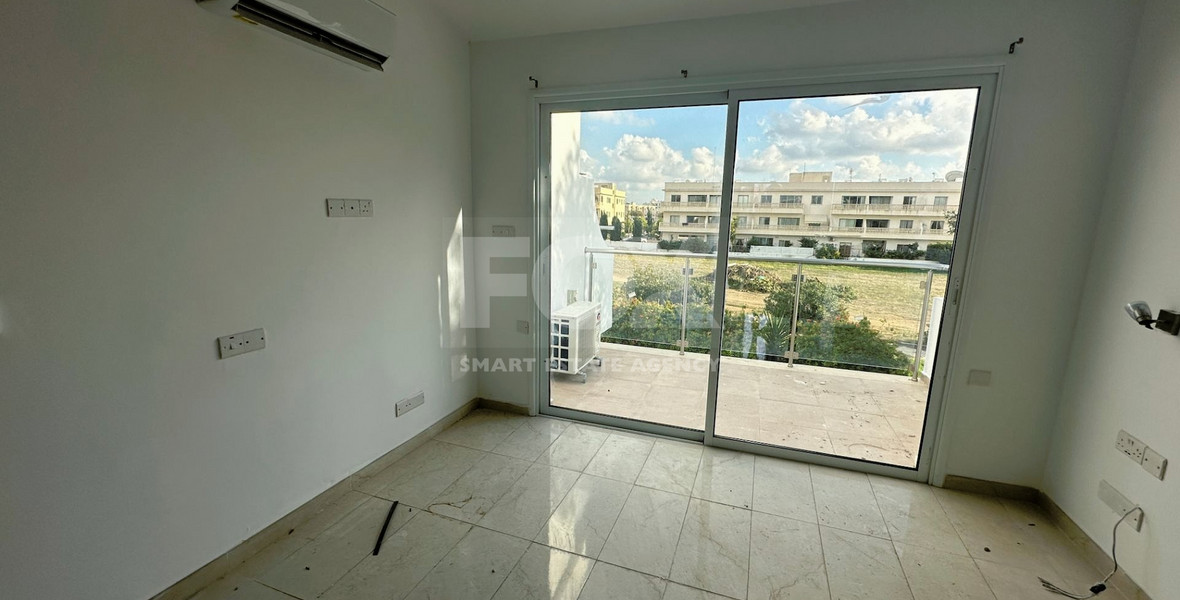 Two bedroom maisonette in Moutallos, Paphos