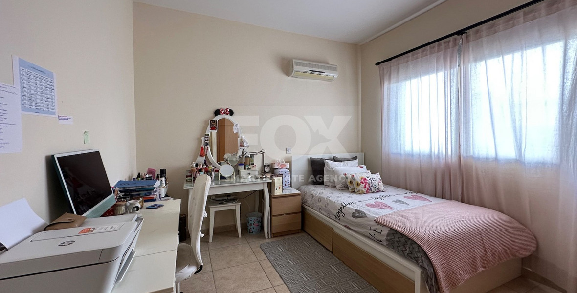 Furnished 2 bedroom apartment in Germasogia with communal swimming pool