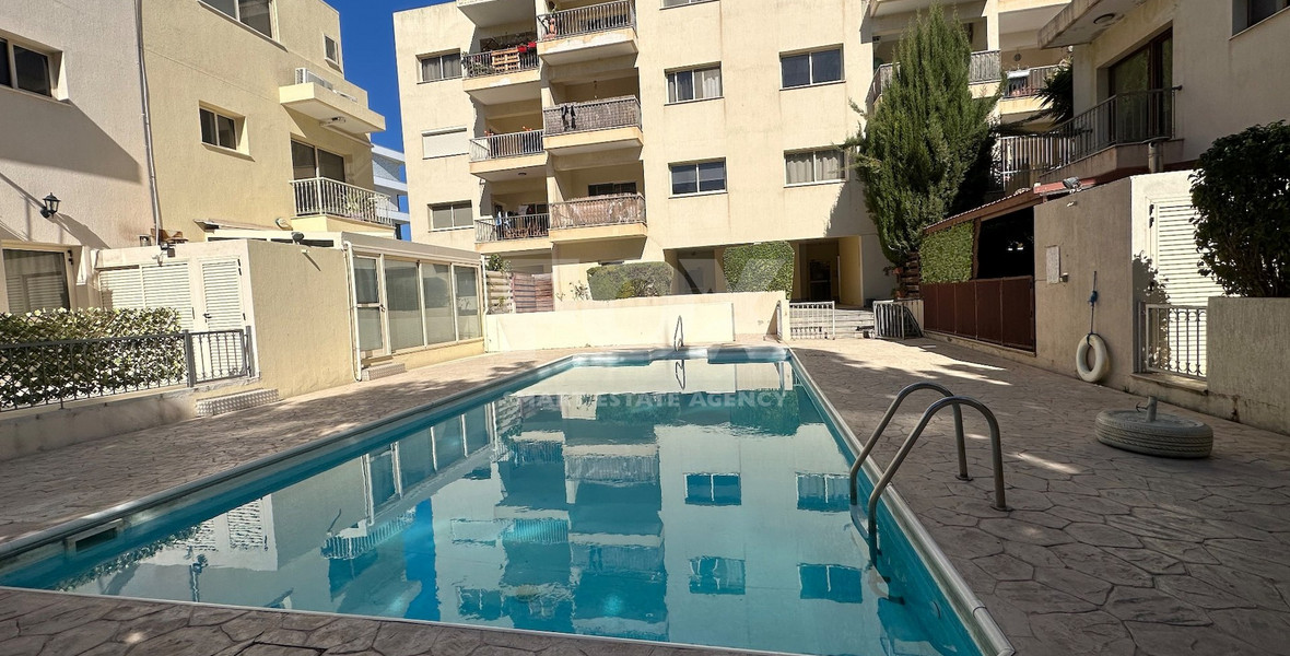 Furnished 2 bedroom apartment in Germasogia with communal swimming pool