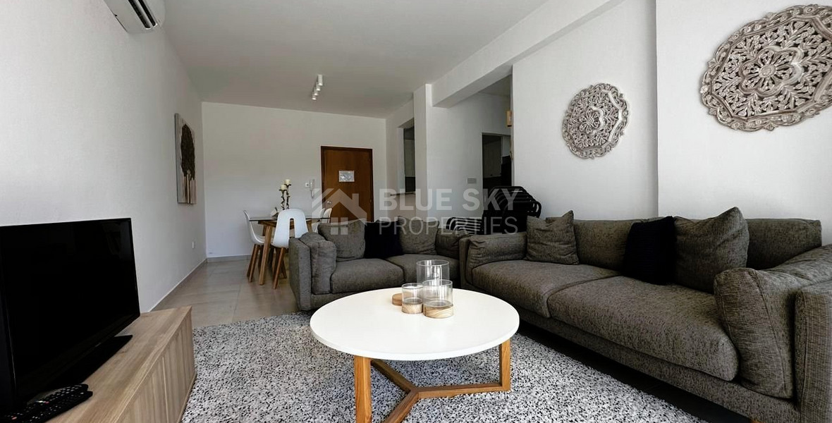 Three bedroom apartment in Peyia, Paphos