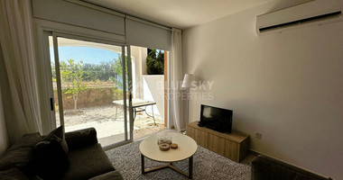 Three bedroom apartment in Peyia, Paphos