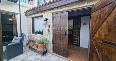 Charming three-Bedroom Stone Bungalow in Koili, Paphos