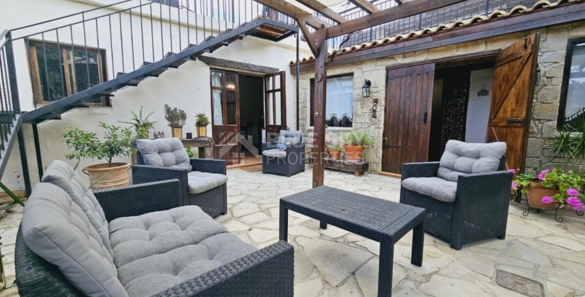 Charming three-Bedroom Stone Bungalow in Koili, Paphos