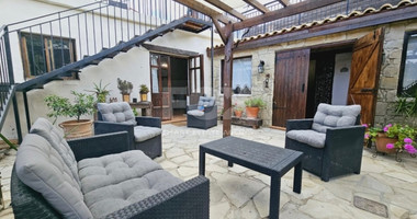 Charming three-Bedroom Stone Bungalow in Koili, Paphos