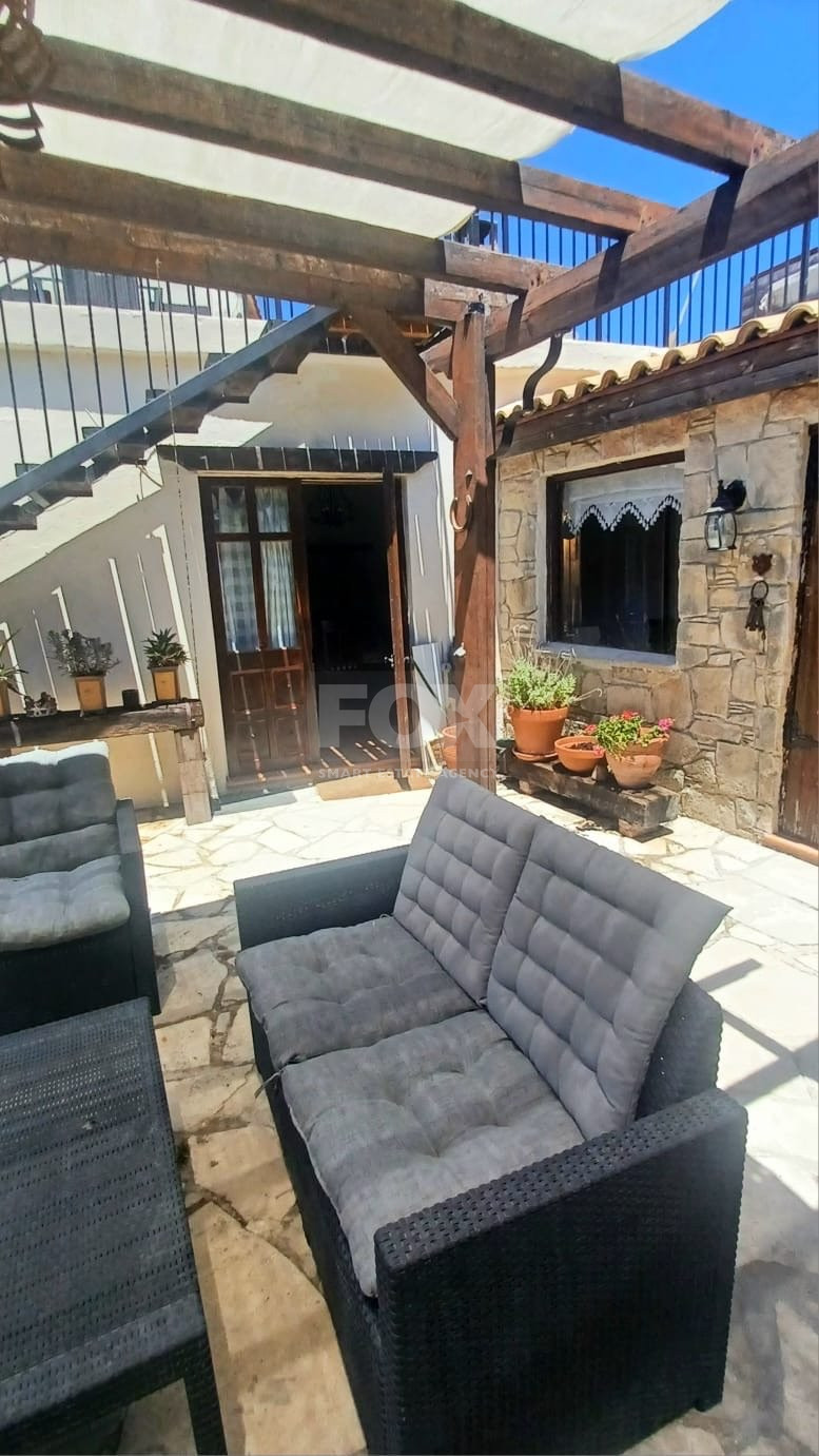 Charming three-Bedroom Stone Bungalow in Koili, Paphos