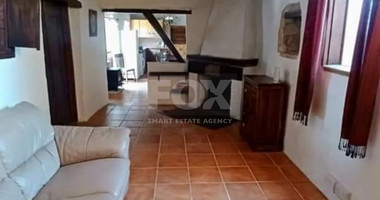 Charming three-Bedroom Stone Bungalow in Koili, Paphos