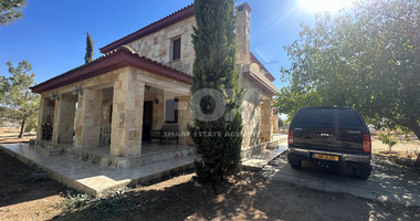 Exquisite  5 bedroom stone villa with 2 bedroom guest house  privately secluded and gated  on 13,118 sqm land in Moni.