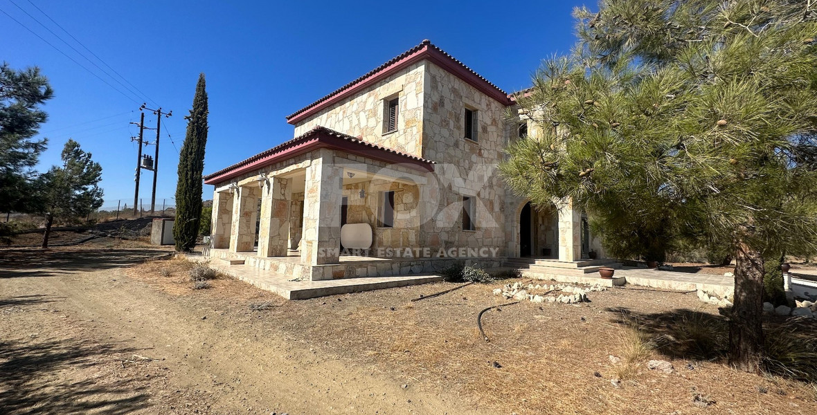 Exquisite  5 bedroom stone villa with 2 bedroom guest house  privately secluded and gated  on 13,118 sqm land in Moni.