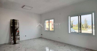 Fully Renovated-Modern Design, Two Bedroom Upper Floor Apartment In Ypsonas Area