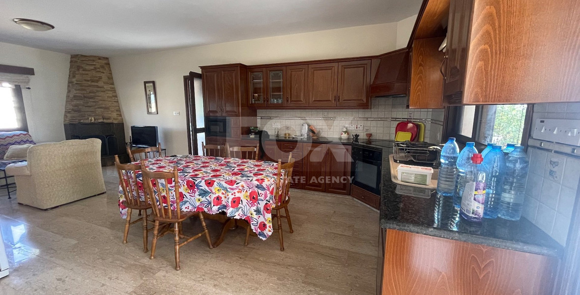 Four Bedroom Villa for rent -  Armou - Paphos