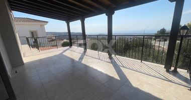 A Panoramic Four Bedroom Villa In Armou