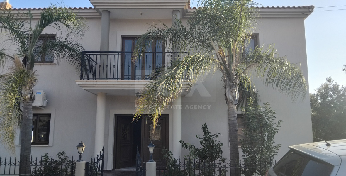 Four Bedroom Villa for rent -  Armou - Paphos