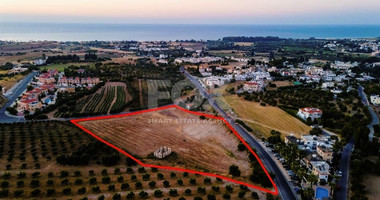 Residential field in Prodromi area, Polis Chrsochous