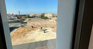 Modern Semi-Detached House in Mandria Paphos