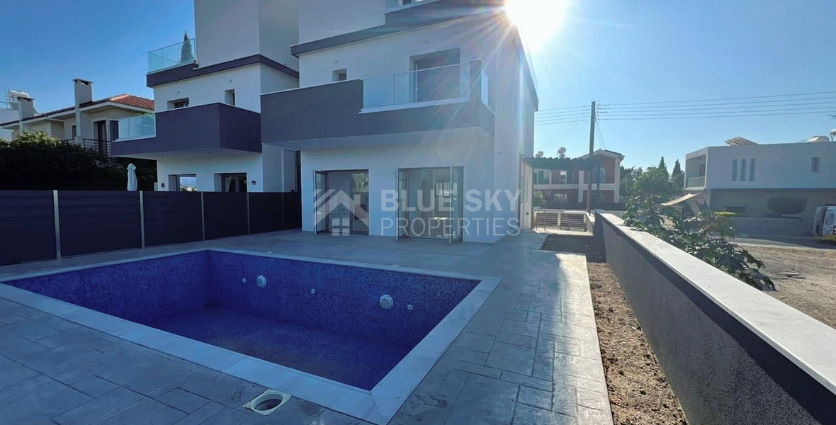 Modern Semi-Detached House in Mandria Paphos