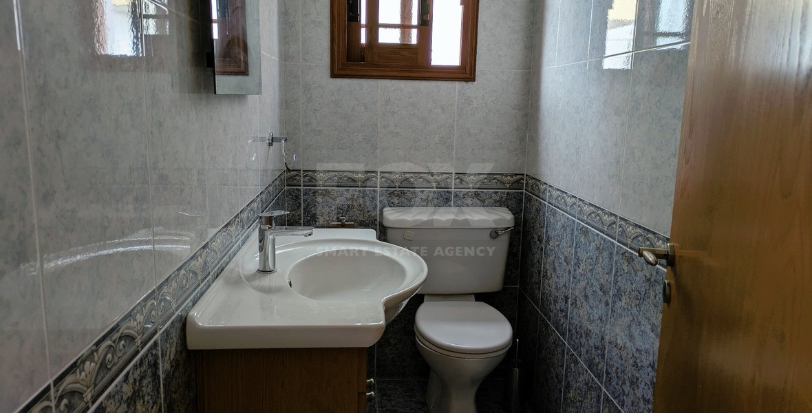 Three bedroom apartment located in Geroskipou, Paphos