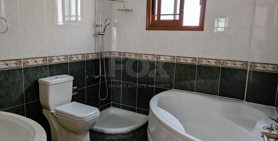 Three bedroom apartment located in Geroskipou, Paphos