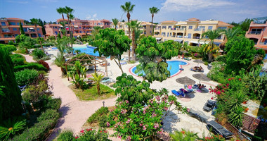 Two-Bedroom Apartment in Kato Paphos - Just 100m from the Beach