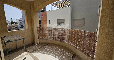 FOR RENT LARGE THREE-BEDROOM PENTHOUSE IN GERMASOGIA TOURIST AREA, JUST 50 METERS FROM THE BEACH