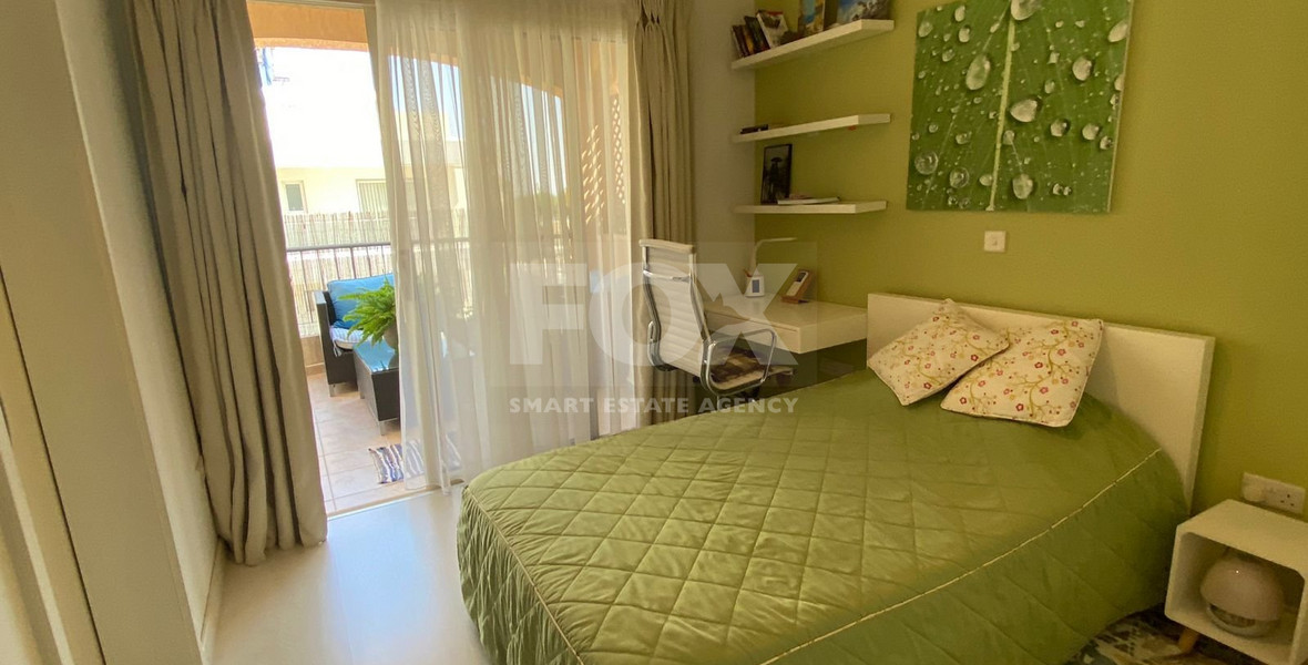 Luxurious fully furnished three bedroom penthouse for rent in Germasogeia Tourist Area