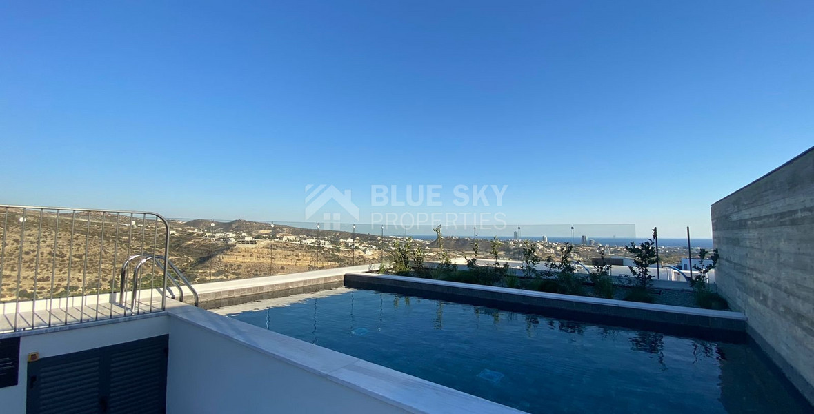 Modern Fully Furnished Apartment with Pool and Roof garden in Germasogeia