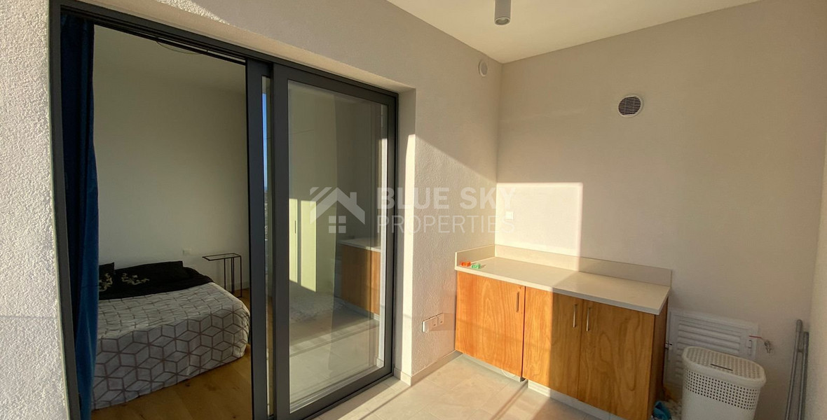 Modern Fully Furnished Apartment with Pool and Roof garden in Germasogeia