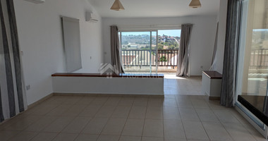 Stunning Four bedroom detached Villa with private swimming pool and unobstructed sea views located in Chloraka, Paphos