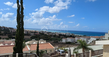 Stunning Four bedroom detached Villa with private swimming pool and unobstructed sea views located in Chloraka, Paphos