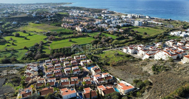 Stunning Four bedroom detached Villa with private swimming pool and unobstructed sea views located in Chloraka, Paphos