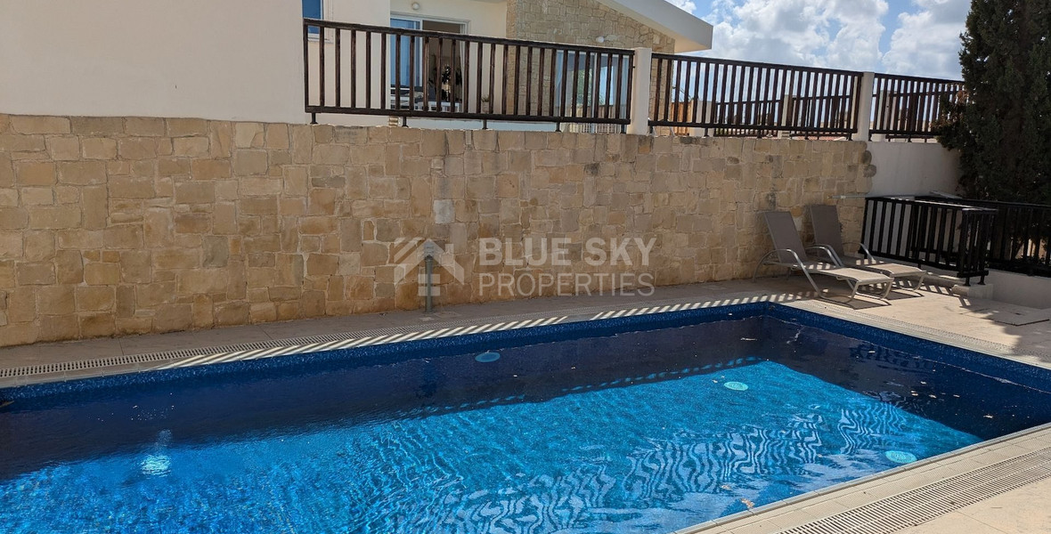 Stunning Four Bedroom Detached Villa with unobstructed sea views - Paphos