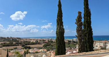 Stunning Four Bedroom Detached Villa with unobstructed sea views - Paphos