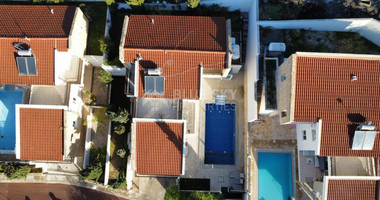 Stunning Four Bedroom Detached Villa with unobstructed sea views - Paphos