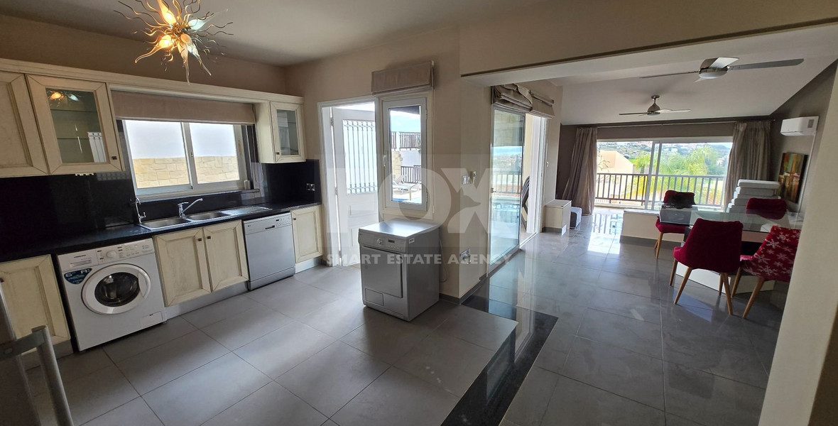 Stunning Four Bedroom Detached Villa with unobstructed sea views - Paphos