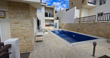 Stunning Four Bedroom Detached Villa with unobstructed sea views - Paphos