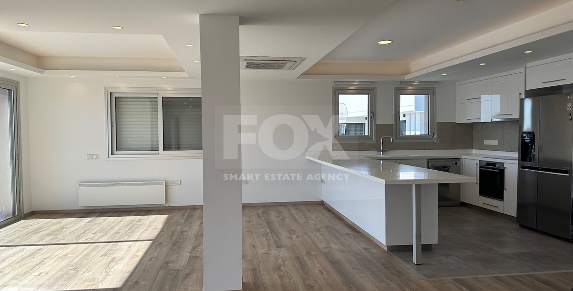 Modern Penthouse Apartment for Rent in Panthea with roof terrace and panormaic views.