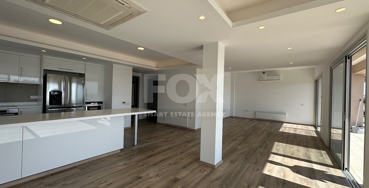 Modern Penthouse Apartment for Rent in Panthea with roof terrace and panormaic views.