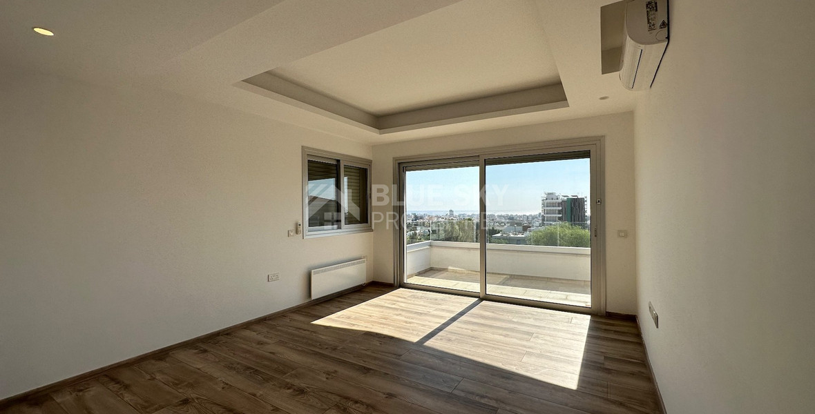 Modern Penthouse Apartment for Rent in Panthea with roof terrace and panormaic views.