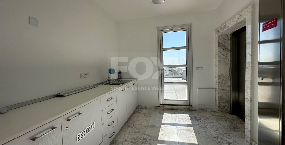 Modern Penthouse Apartment for Rent in Panthea with roof terrace and panormaic views.