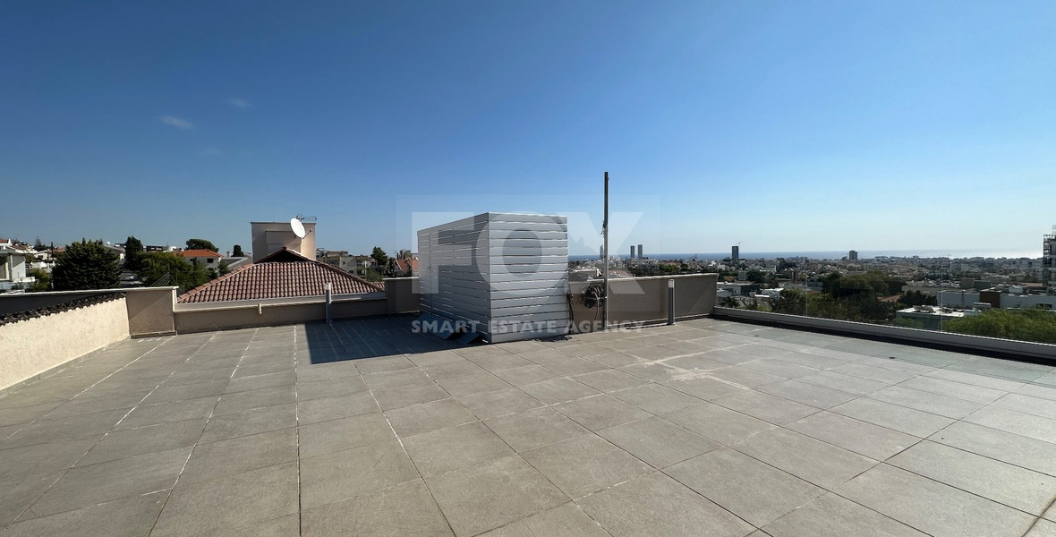 Modern Penthouse Apartment for Rent in Panthea with roof terrace and panormaic views.