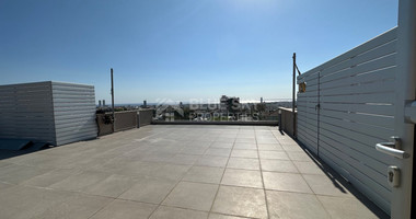 Modern Penthouse Apartment for Rent in Panthea with roof terrace and panormaic views.