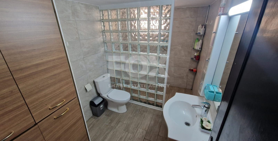 Three-Bedroom Townhouse for sale in Mesa Geitonia