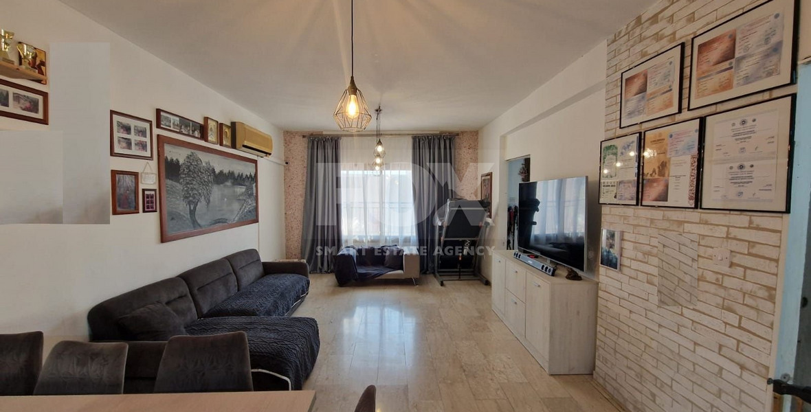 Three-Bedroom Townhouse for sale in Mesa Geitonia