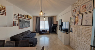 Three-Bedroom Townhouse for sale in Mesa Geitonia