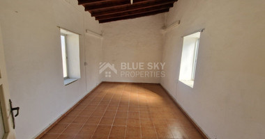 Detached House with Large Plot for sale in Asgata