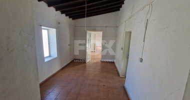 Detached House with Large Plot for sale in Asgata