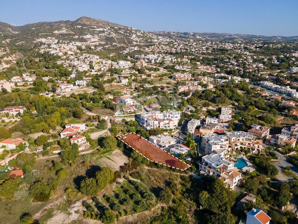 Residential field in Tala, Paphos