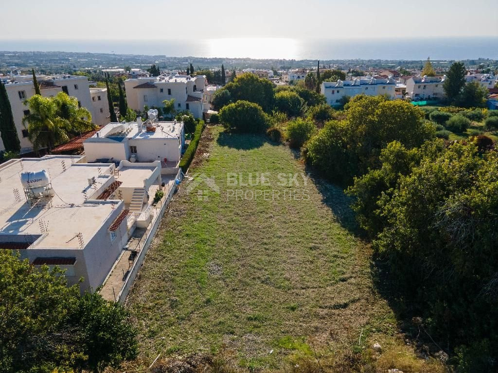 Residential field in Tala, Paphos