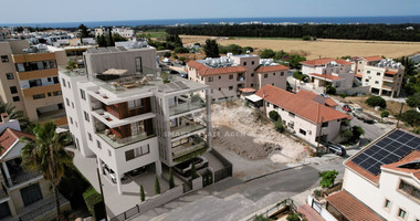 Modern  Apartment  in Geroskipou