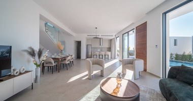 Spacious Detached  three bedroom Villa in Chlorakas - Ready to move in