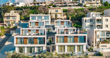 Three bedroom exceptional Villa with Pool in Chlorakas -Ready to move in